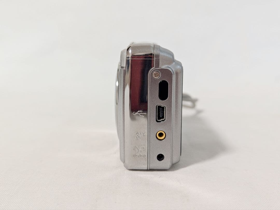 Fujifilm Finepix A800 コンパクトデジタルカメラ