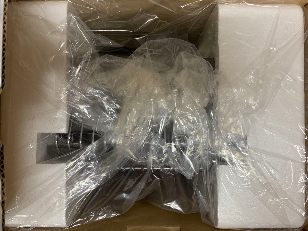 Iwatani カセットガスストーブ　CB-STV-1 カセットガス1本付き