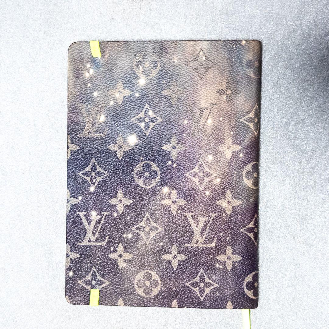 ヴィトン モノグラム・ギャラクシー カイエギュスターヴMM GI0359 手帳