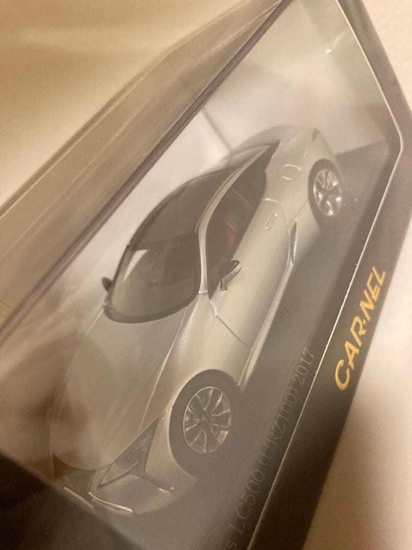 CARNEL LC500 (URZ100) 2017 シルバー