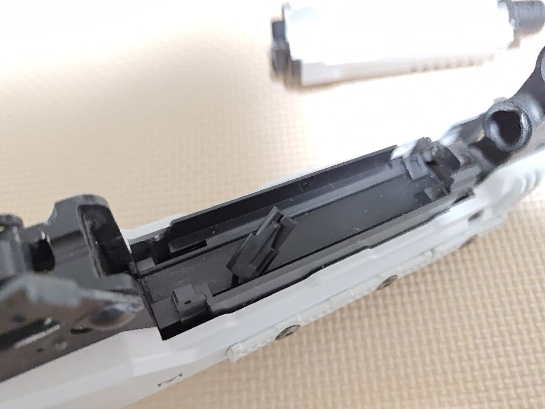 東京マルイ 次世代AK WHITE STORM ホワイトストーム カスタム品