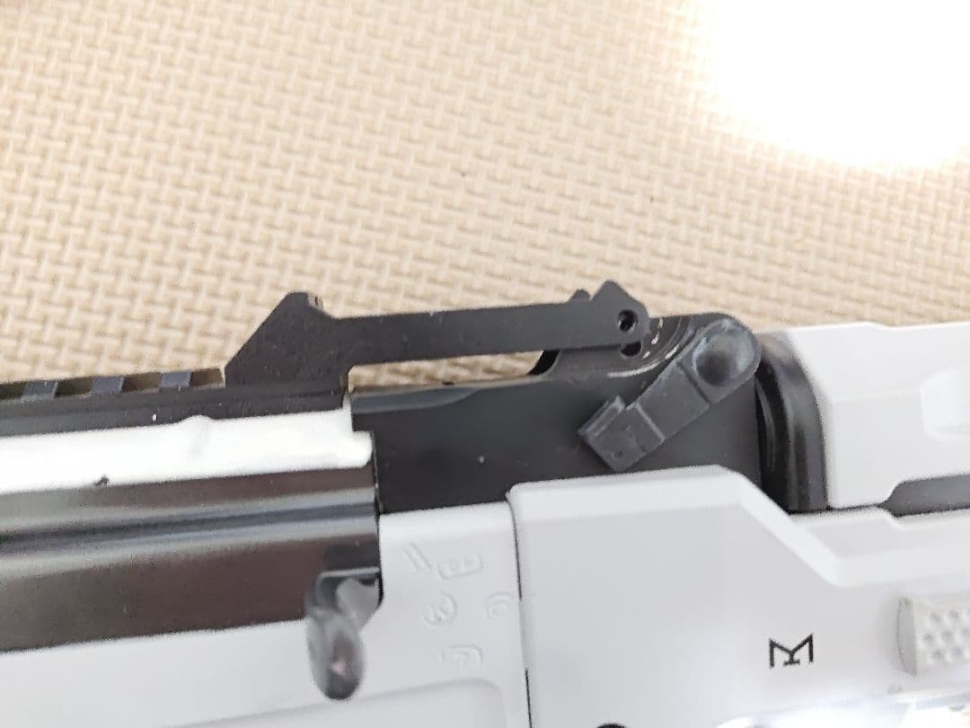 東京マルイ 次世代AK WHITE STORM ホワイトストーム カスタム品