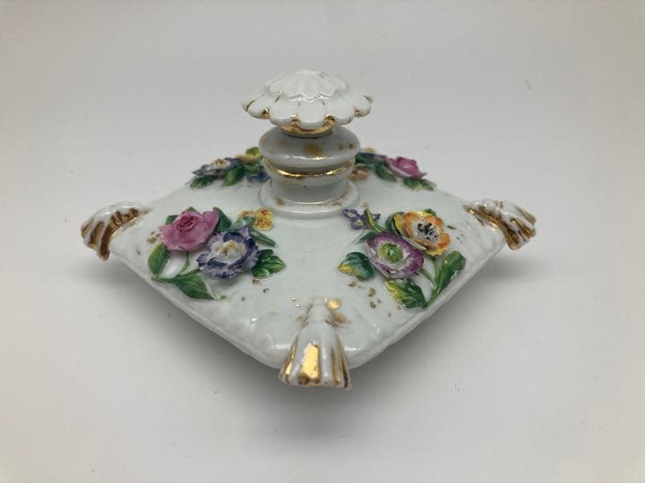 マイセン　アンティーク　立体花造形　香水瓶　香水入れ