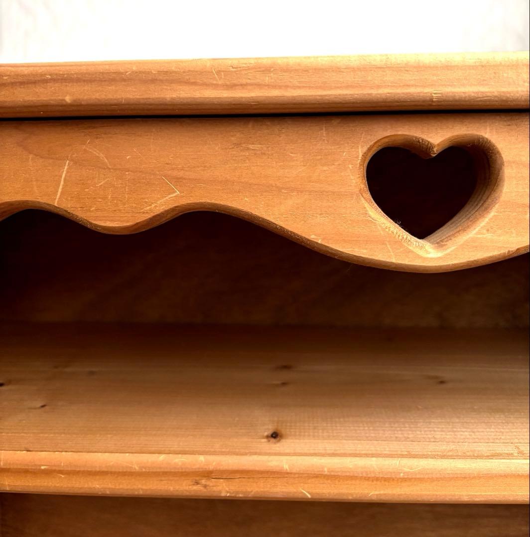 カントリー　家具　キャビネット　棚　ハート　ハンドメイド