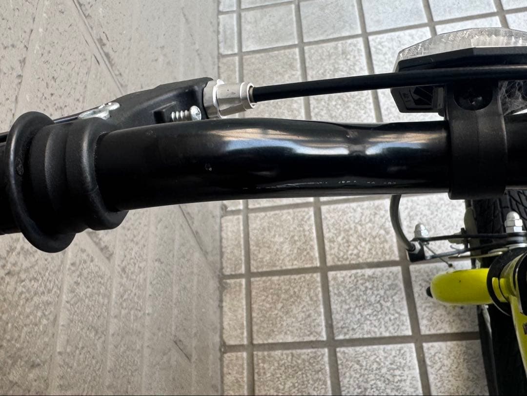 大人気廃盤カラー　ストライダー　14X 説明書付き