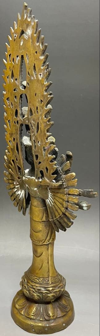 十一面千手千眼観世音菩薩　黄銅　病気平癒　災難除け　延命長寿　C2994