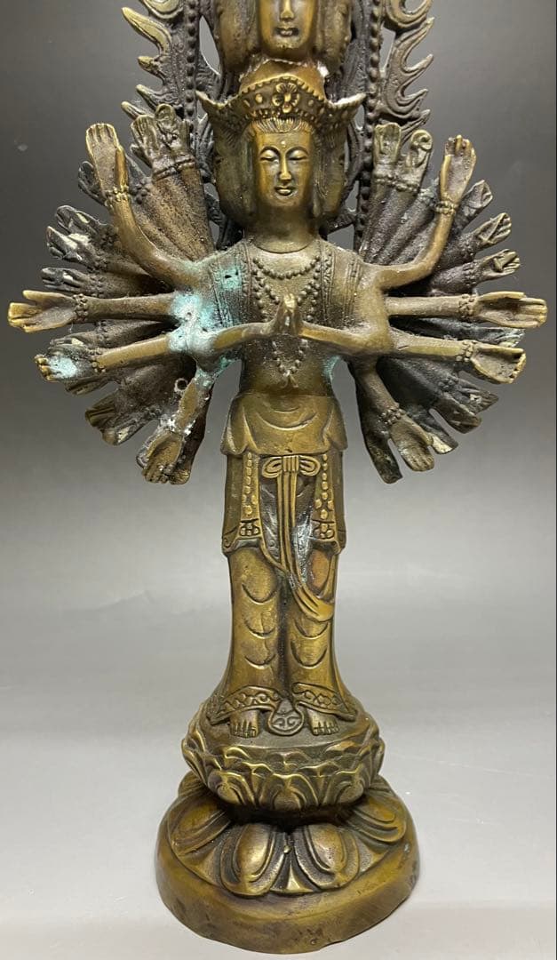 十一面千手千眼観世音菩薩　黄銅　病気平癒　災難除け　延命長寿　C2994