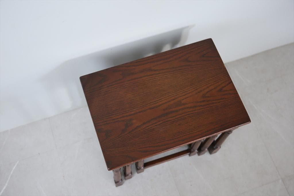 英国アンティーク木製ネストテーブル3台/収納式机/サイドテーブル(83-149)