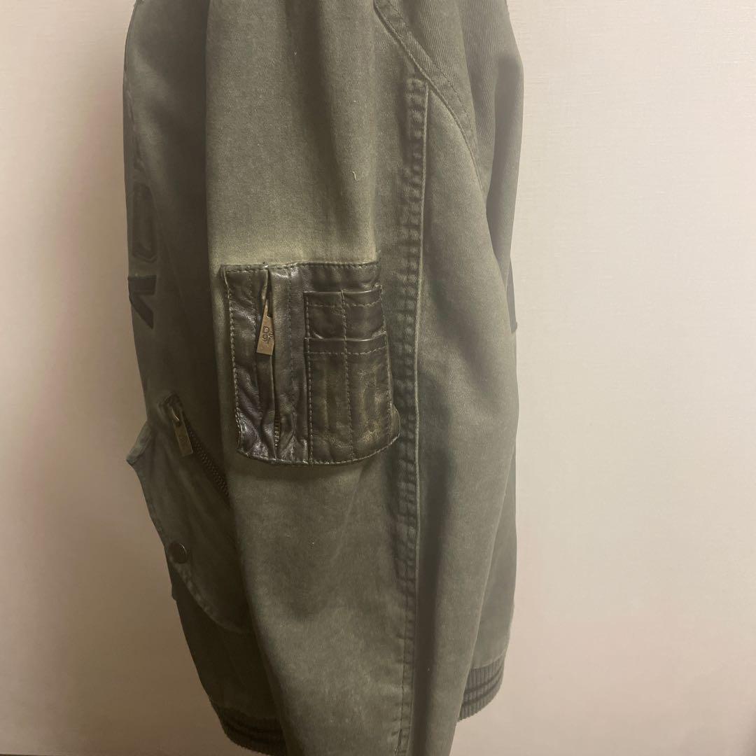 hott:DESIGUALバックレザー刺繍ミリタリーモスグリーンブルゾン