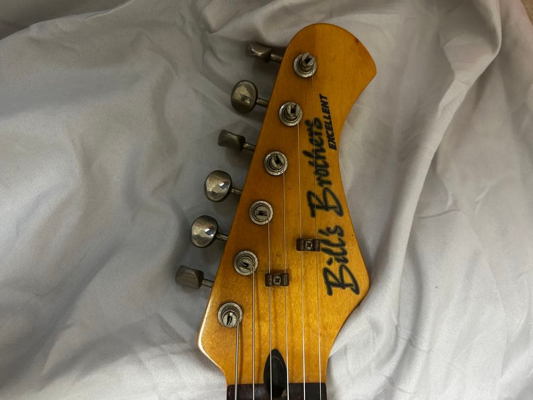 Bill's BrothersexcellentSTエレキギター サンバースト