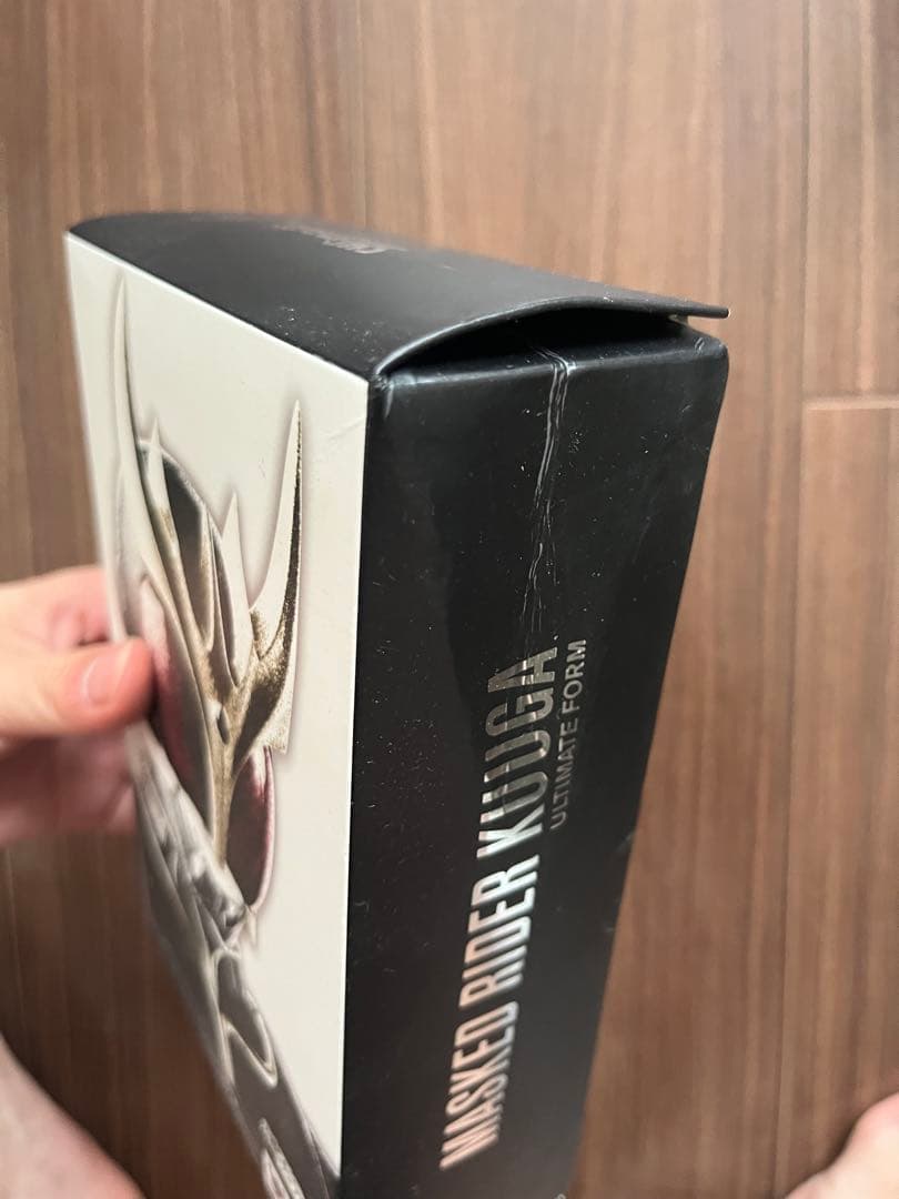 フィギュアーツ　仮面ライダークウガ　アルティメットフォーム