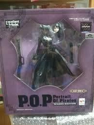 ローソン限定ワンピースPOP-SEルフィ＆ナミ＆ゾロ+SEサンジ+SEロビン