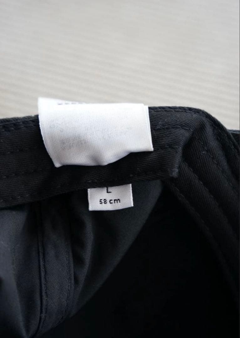 バレンシアガキャップ