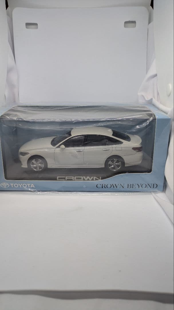 非売品 トヨタ クラウン ミニカー ホワイト