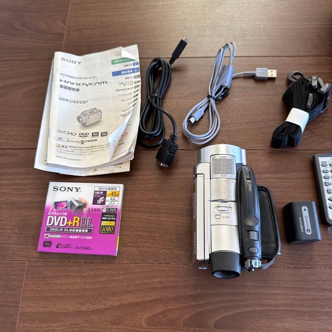 超美品　【動作確認ＯＫ】SONY　Handycam　HDR-UX7