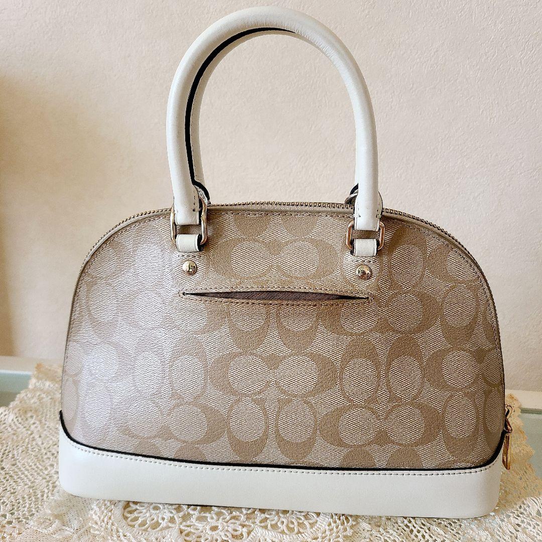 COACH☆シグネイチャー☆2WAYハンドバッグ ベージュ/ホワイト