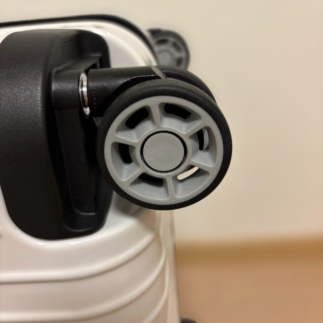 RIMOWA リモワ スーツケース 84L サルサエア キャララホワイト