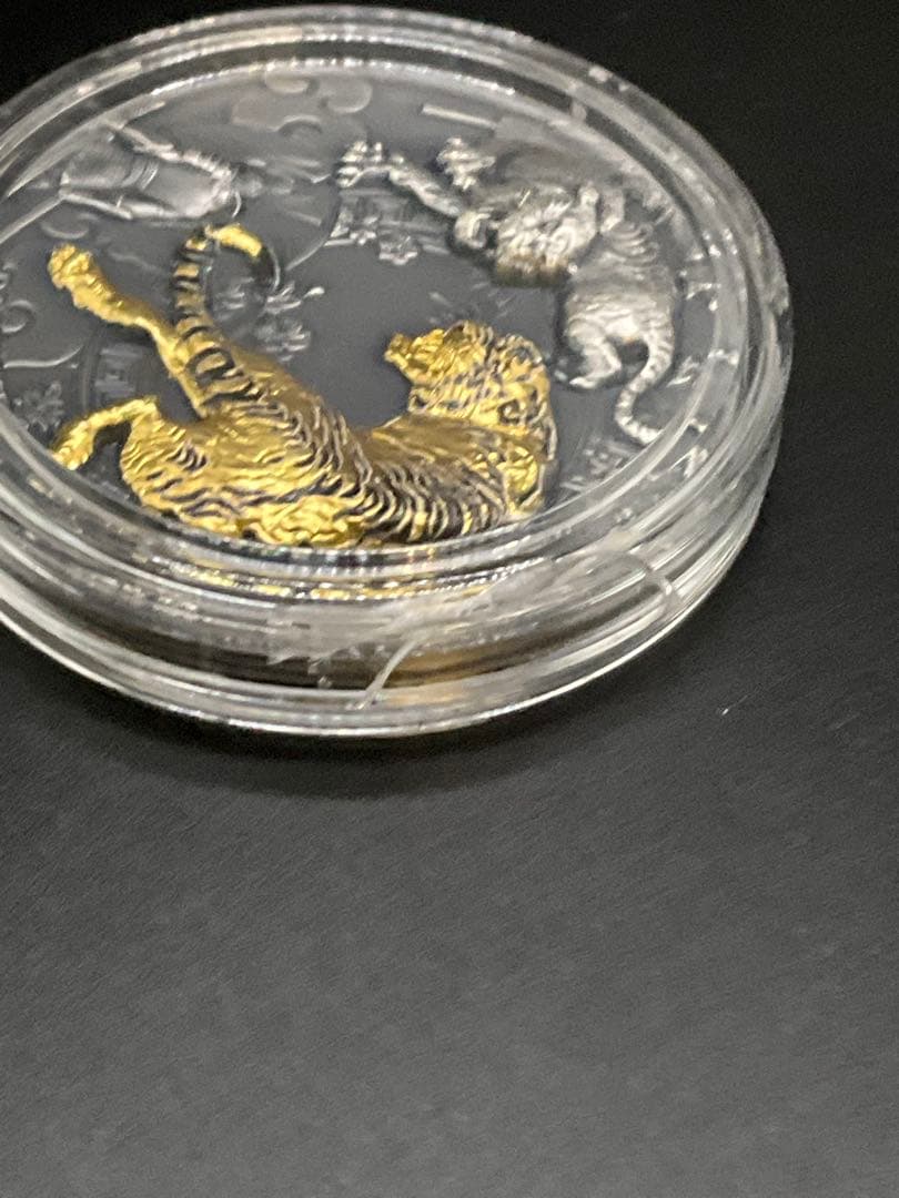 （訳アリ）2021年ニウエ　武士道　2オンス純銀（アンティーク仕上げ）