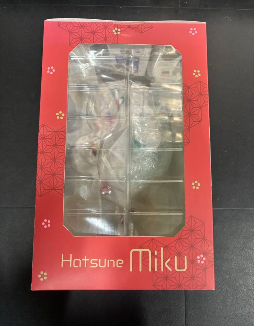 初音ミク 招きミクver. ＫＡＤＯＫＡＷＡ　1/7スケールフィギュア