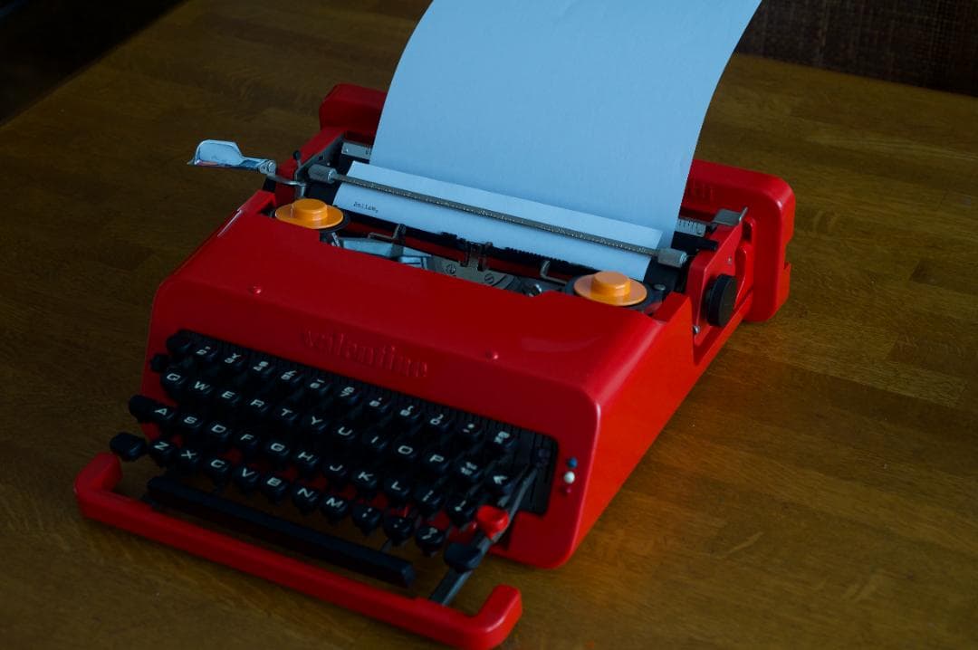 【美品ヴィンテージ】オリベッティ タイプライター (インクリボン付)