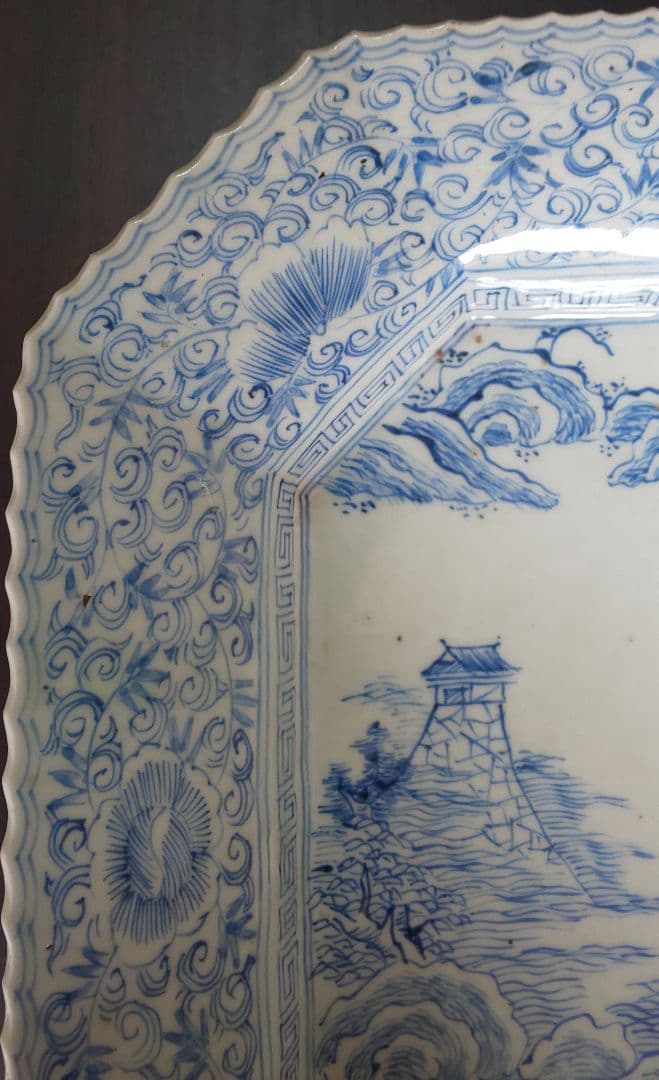 中国陶器 大明成化年製 山水図 青白磁 八角形の風景大皿