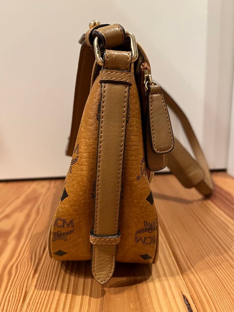 MCM ショルダーバッグ