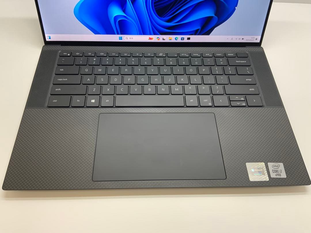 DELL Precision 5550 10世代i7 32GB 1024GB