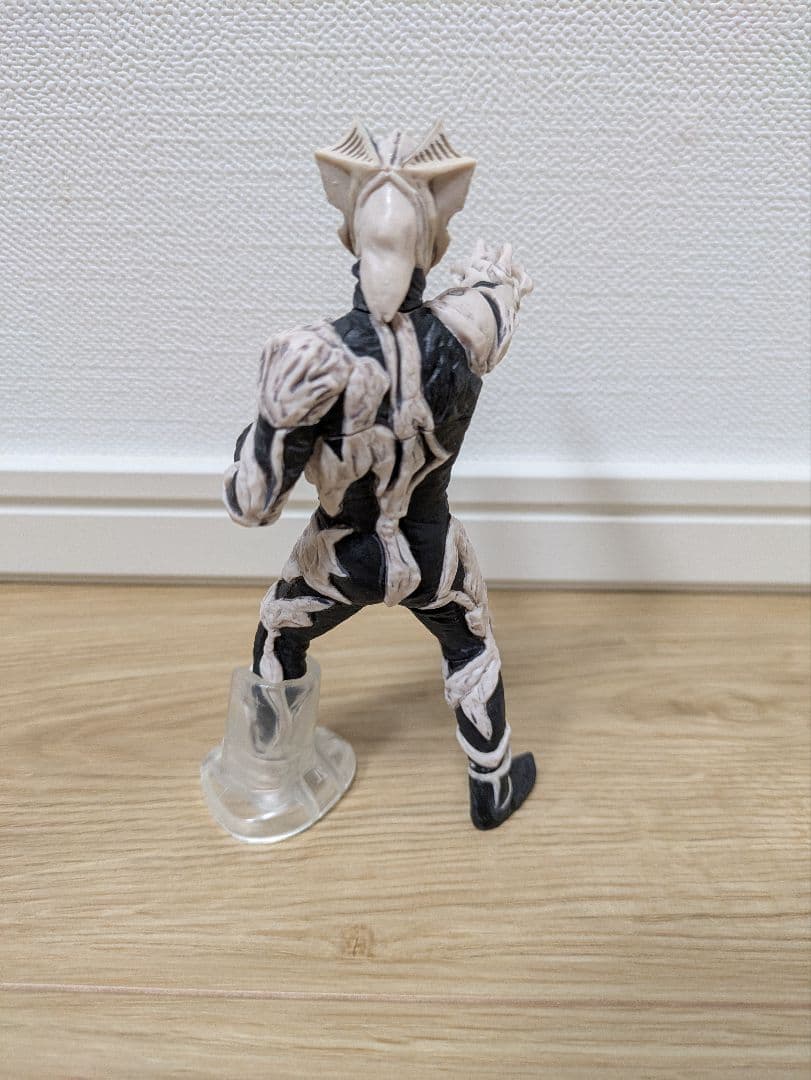 アルティメットルミナス イーヴィルティガ/キリエロイド