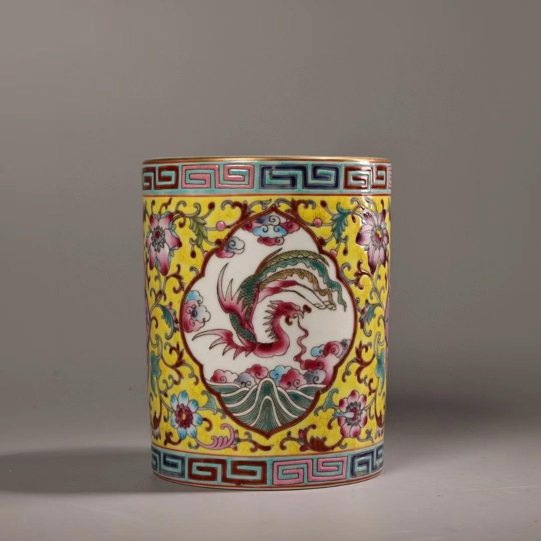 中国古美術・珍蔵珐琅彩粉彩陶磁器のペン立・書道品・純手描き・案頭・文房具・箱付き