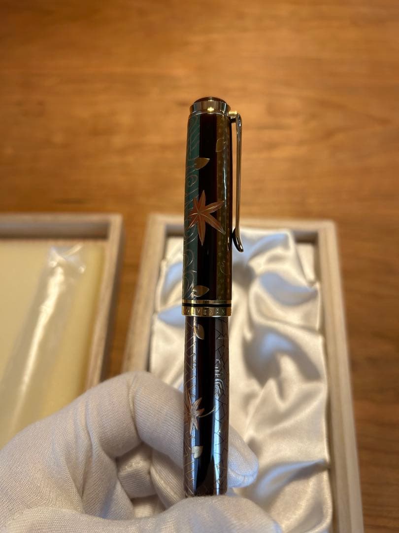 Pelikan ペリカン 万年筆 リミテッドエディション M1000 蒔絵 春秋
