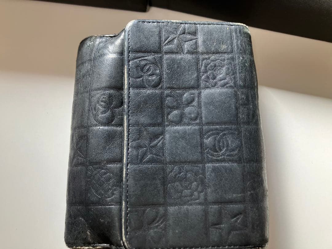 CHANEL　アイコンライン　ブラック 　二つ折り財布　財布 　長財布