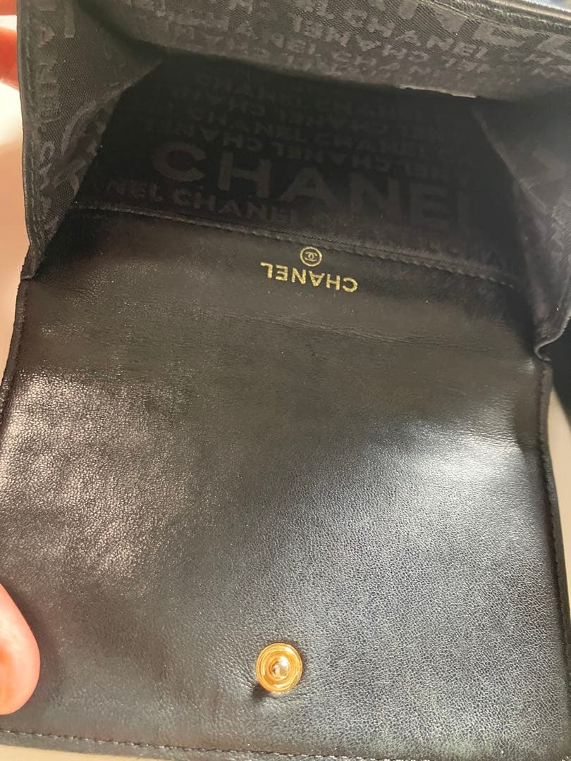 CHANEL　アイコンライン　ブラック 　二つ折り財布　財布 　長財布