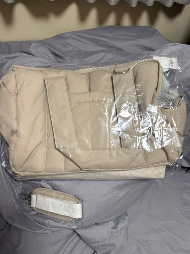 ジェラートピケ キルティングキャリーバック ベージュ