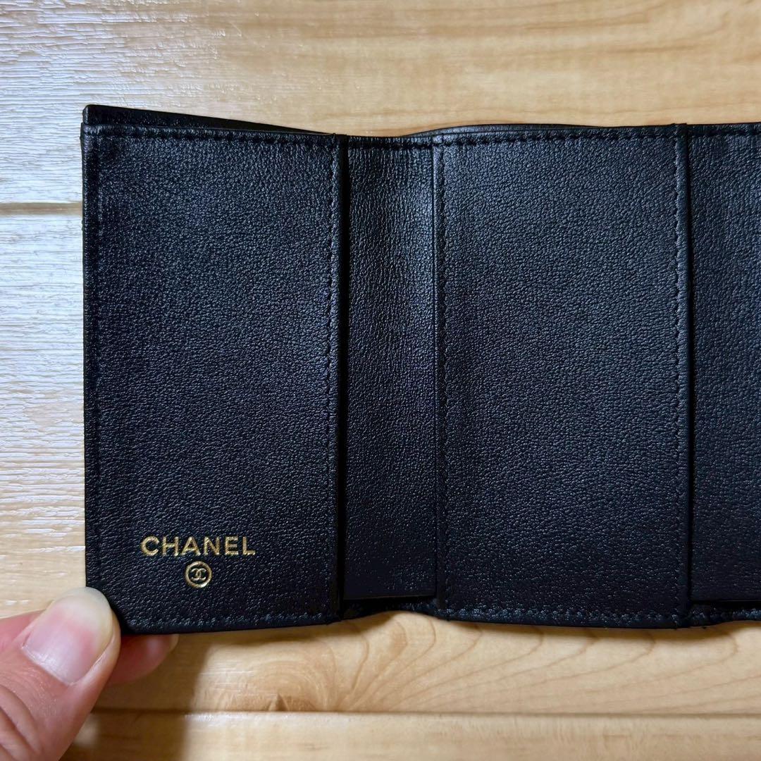 CHANEL シャネル ミニ財布 三つ折り財布 ラムスキン