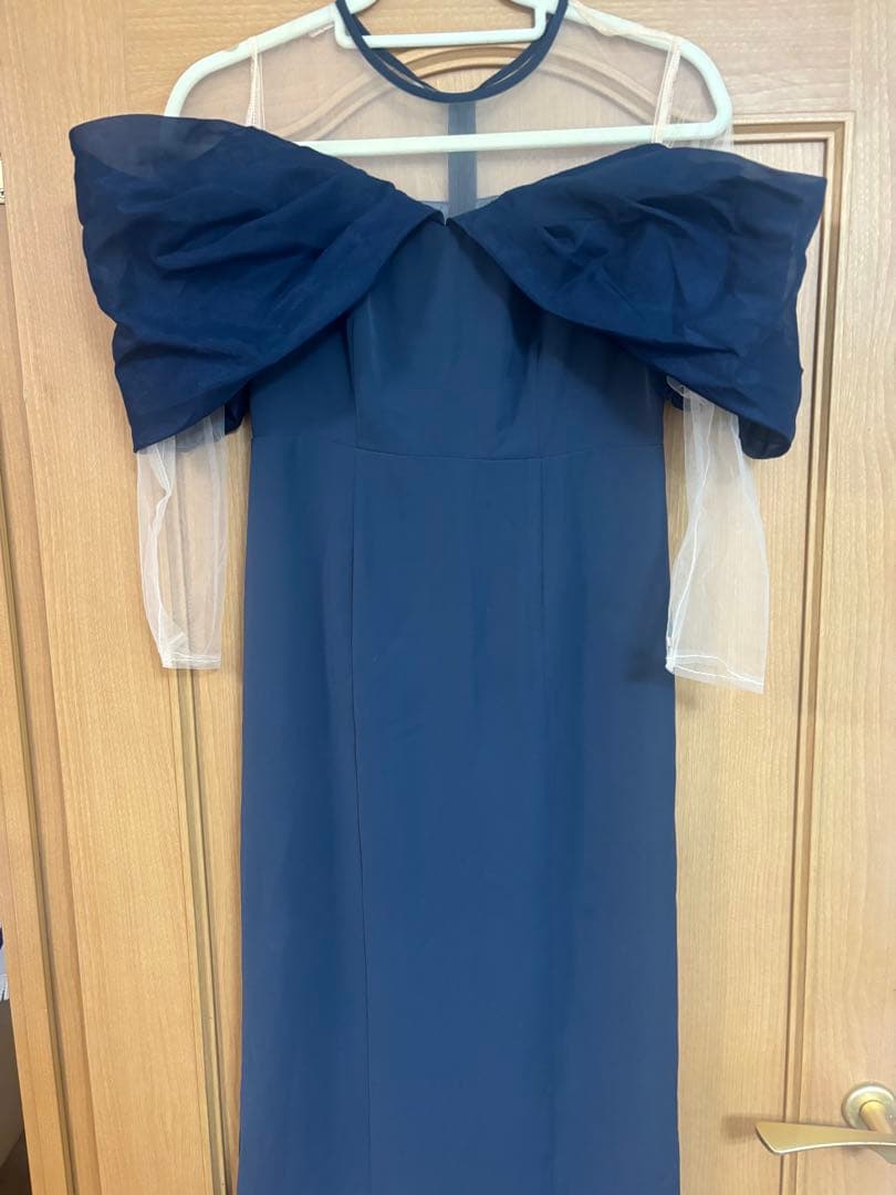 ネイビー オフショルダー パーティードレス