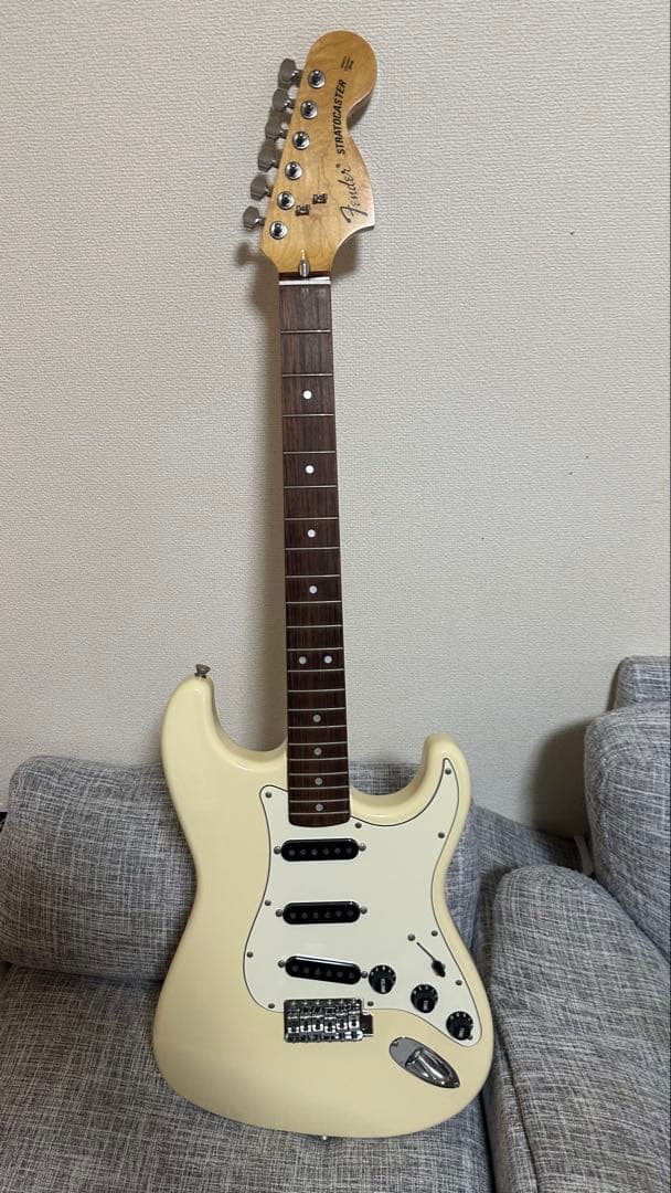 A*G様 Fender Stratocaster アイボリー