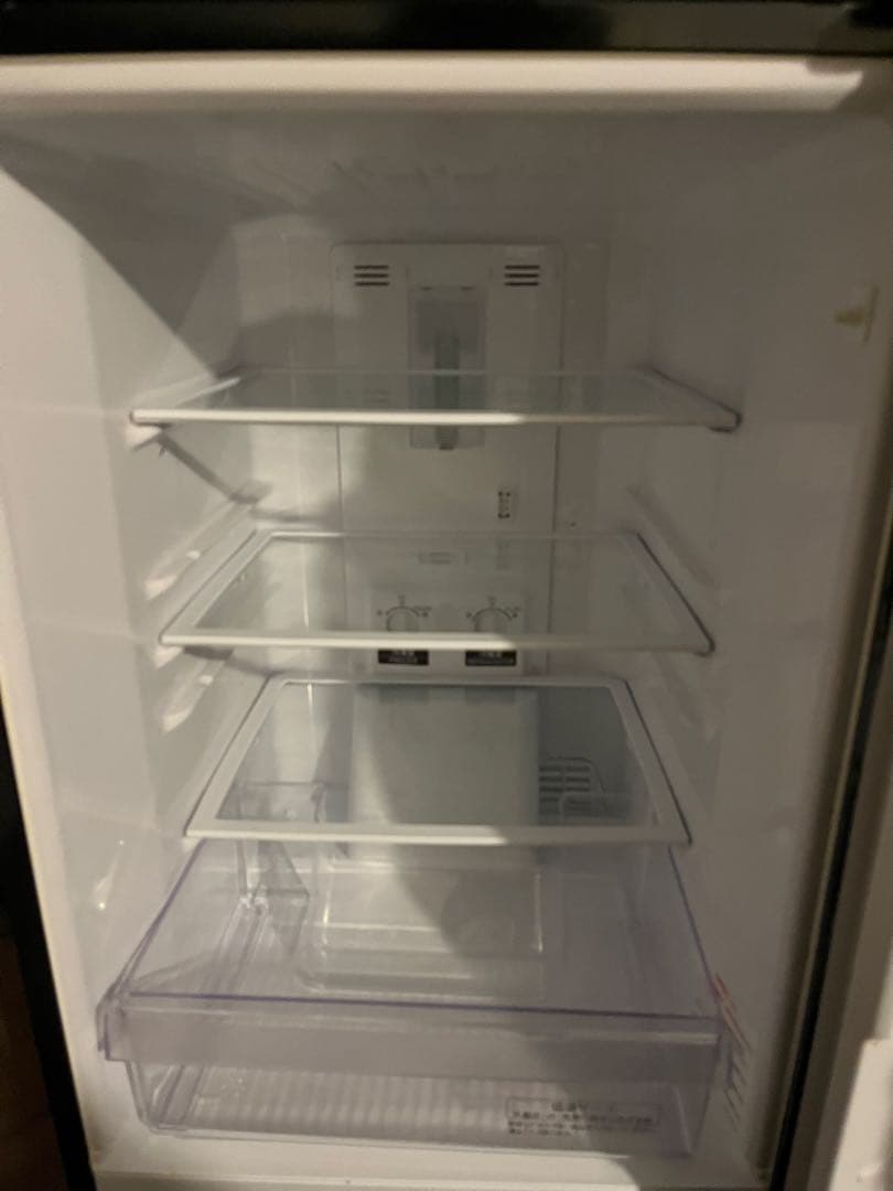 三菱電機　冷蔵庫　 MR-P15C-B 146L 2017年製（大阪府）