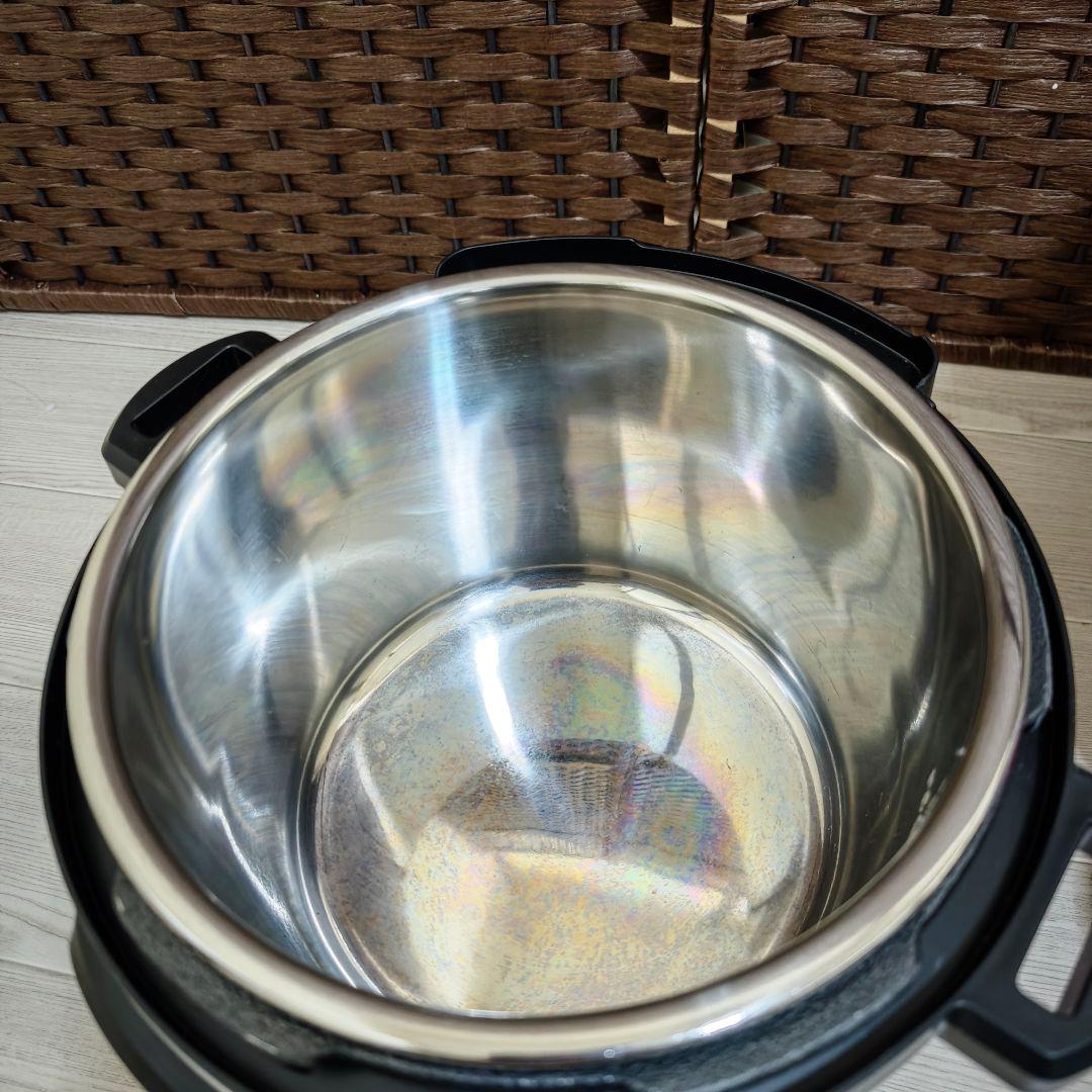 【美品】Instant Pot DUO SV 60 圧力鍋 インスタントポット