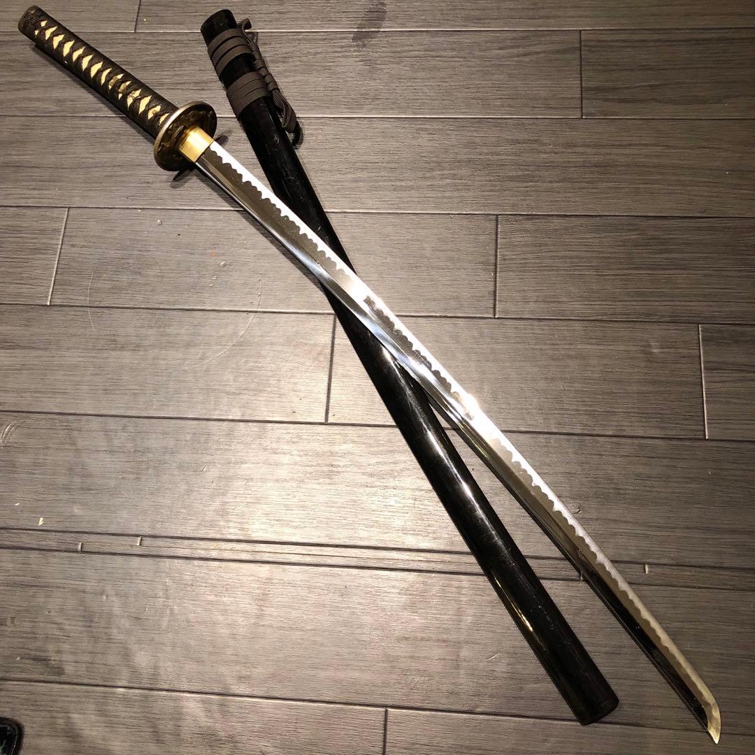 高級模造刀　黒拵え　居合刀　太刀　本格模造刀