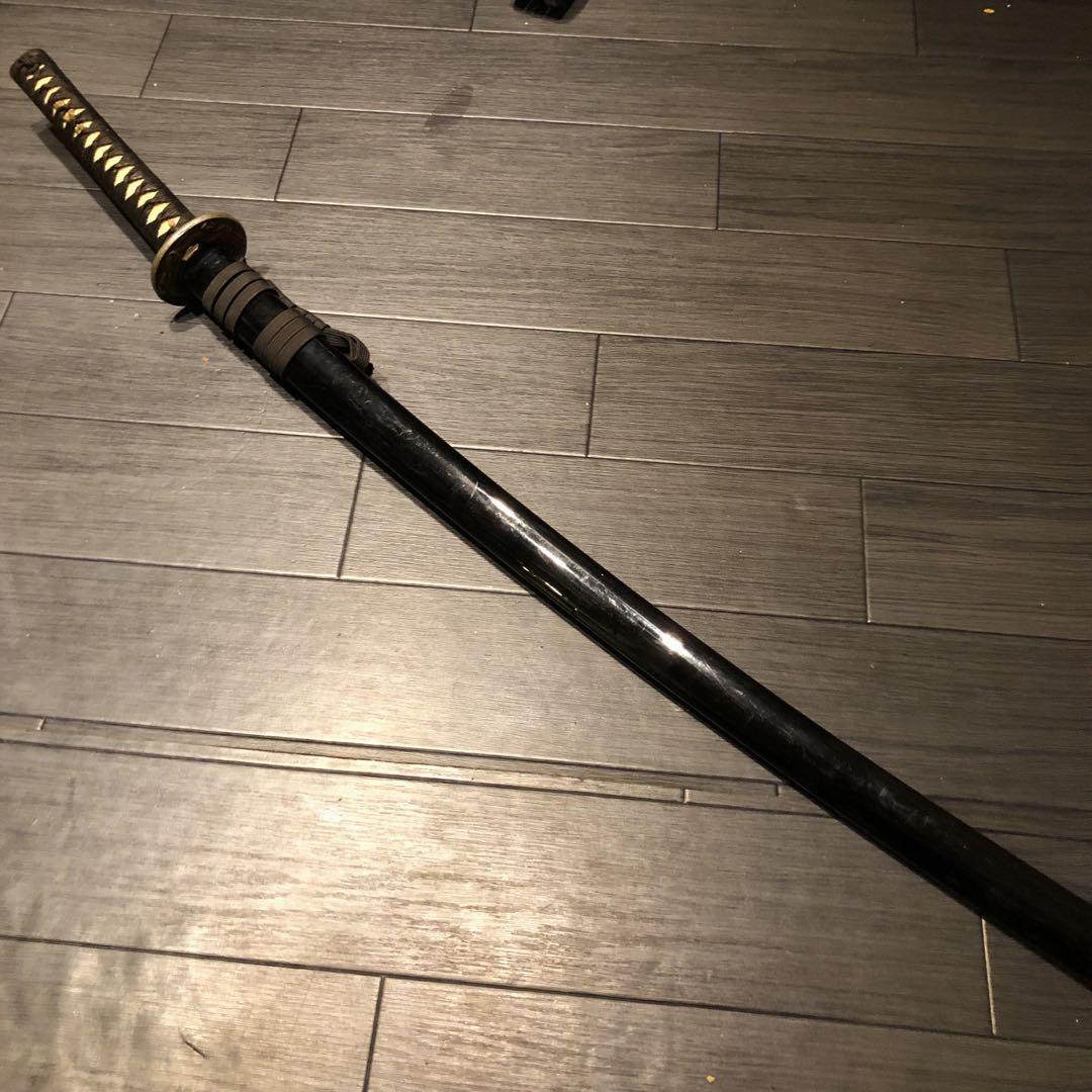 高級模造刀　黒拵え　居合刀　太刀　本格模造刀