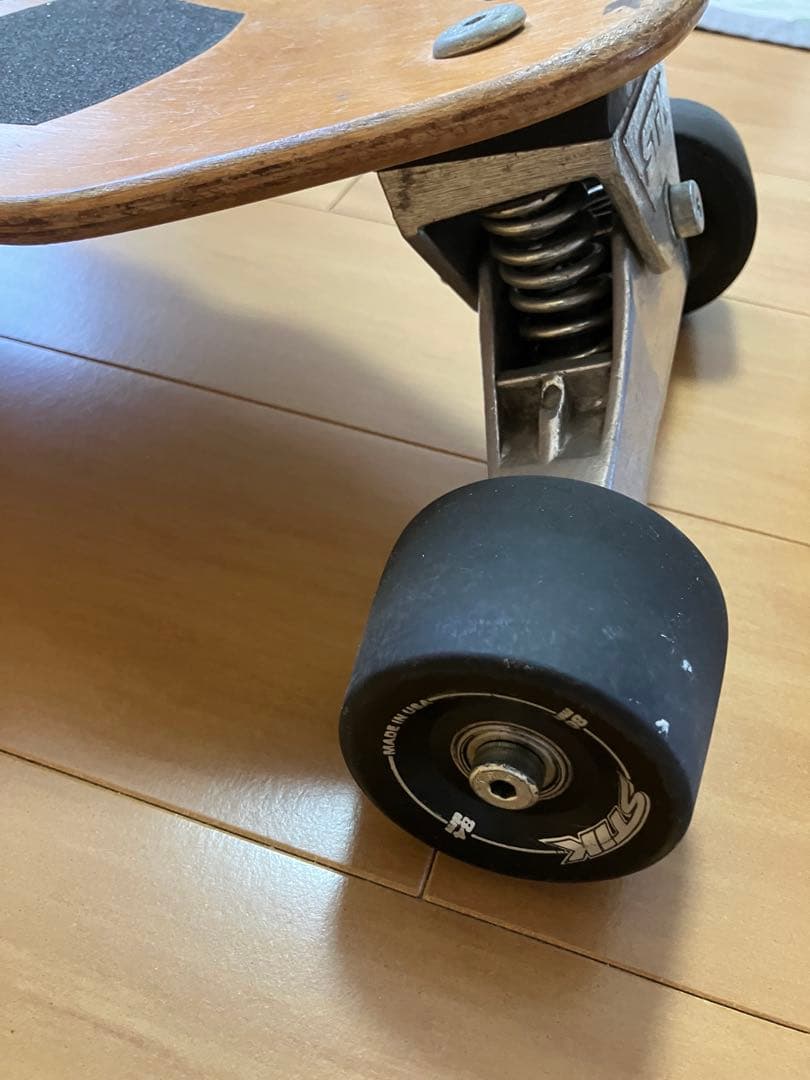スケートボード CARVEBOARD SURFSTIK