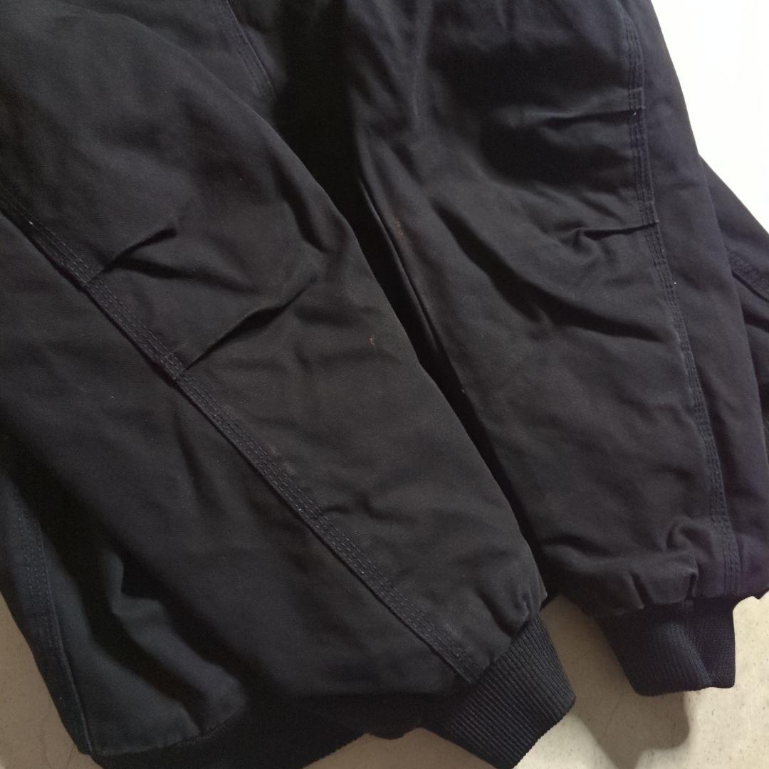 BLUE MOUNTAINフルジップダック地アクティブジャケット中綿ペンキ汚れ黒