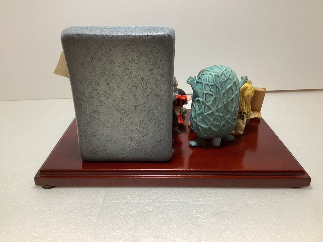 レア　水木しげる　旭日小綬章記念の特製ブロンズフィギュア　妖怪達に囲まれた先生