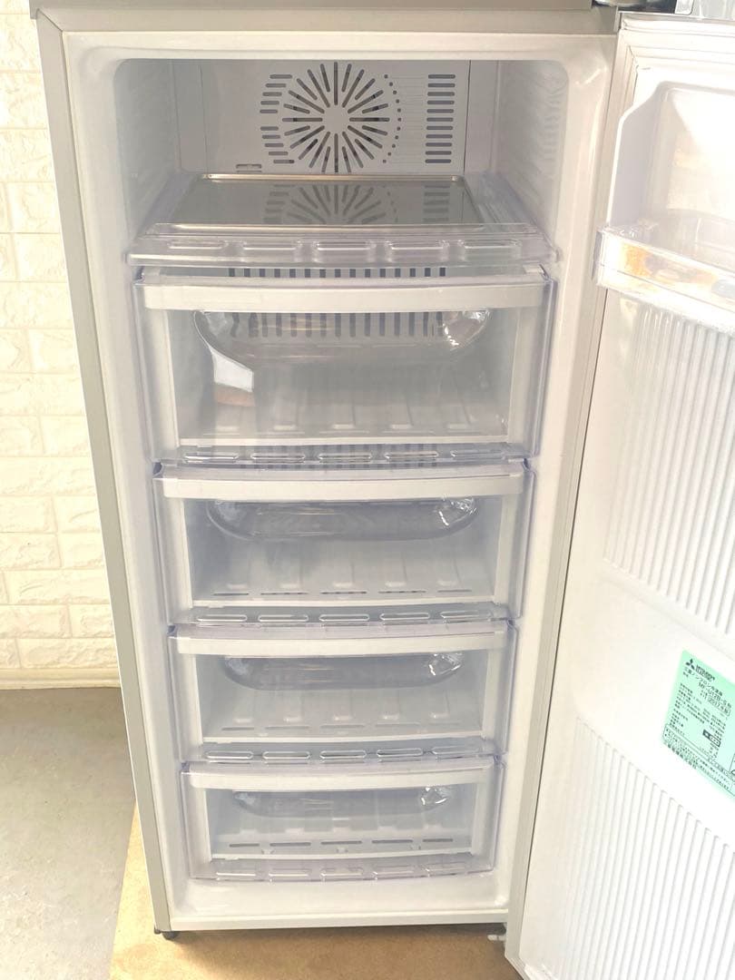 三菱電機 冷凍庫 ファン式 2017年製 MF-U12B-S