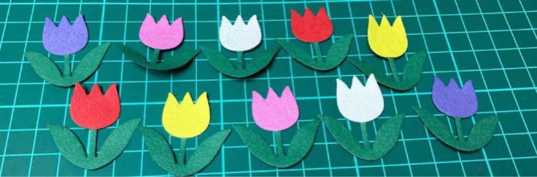 アルバム飾り　クラフトパンチ　チューリップオーダー受付中(^O^)