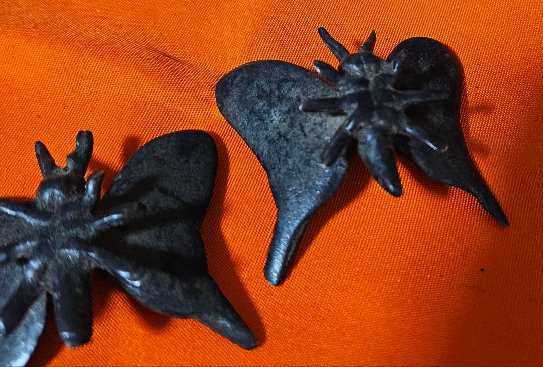 【時代古作品❗】古銅唐金　銅製　蝶型　 筆架　筆置　文鎮　文房具　文房四宝一対