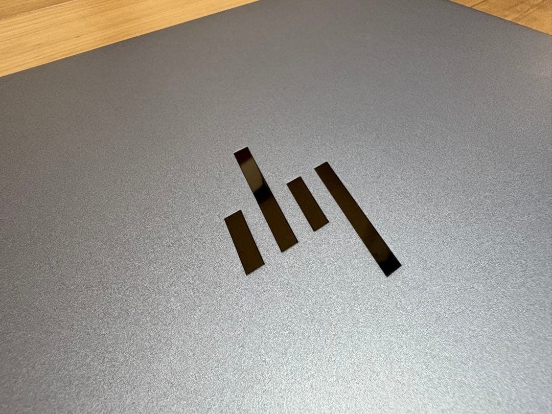 HP Pavilion Aero 13-bg パフォーマンスモデル スカイブルー