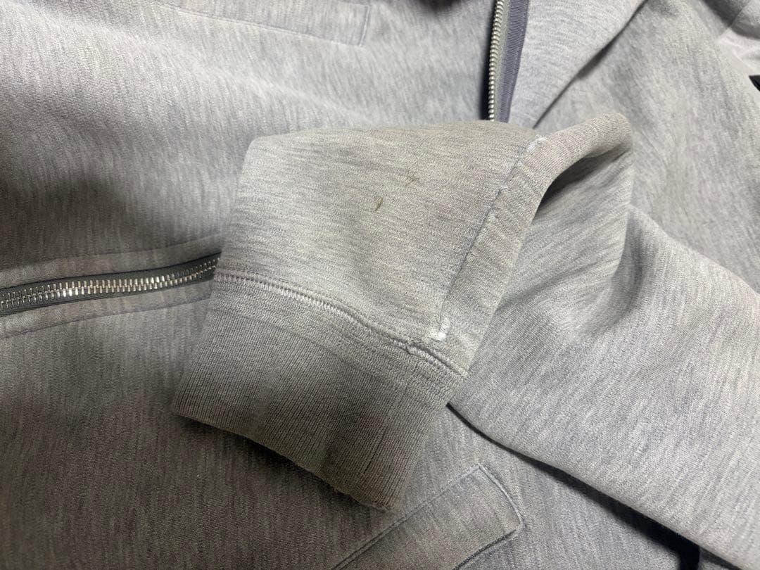 ジャンク　ヴィトン グレー ジップパーカー