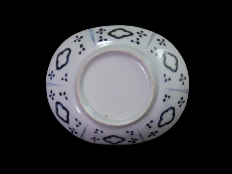 古伊万里　染付　墨弾き　梅に山村の図　手塩皿　A961AS-CWi