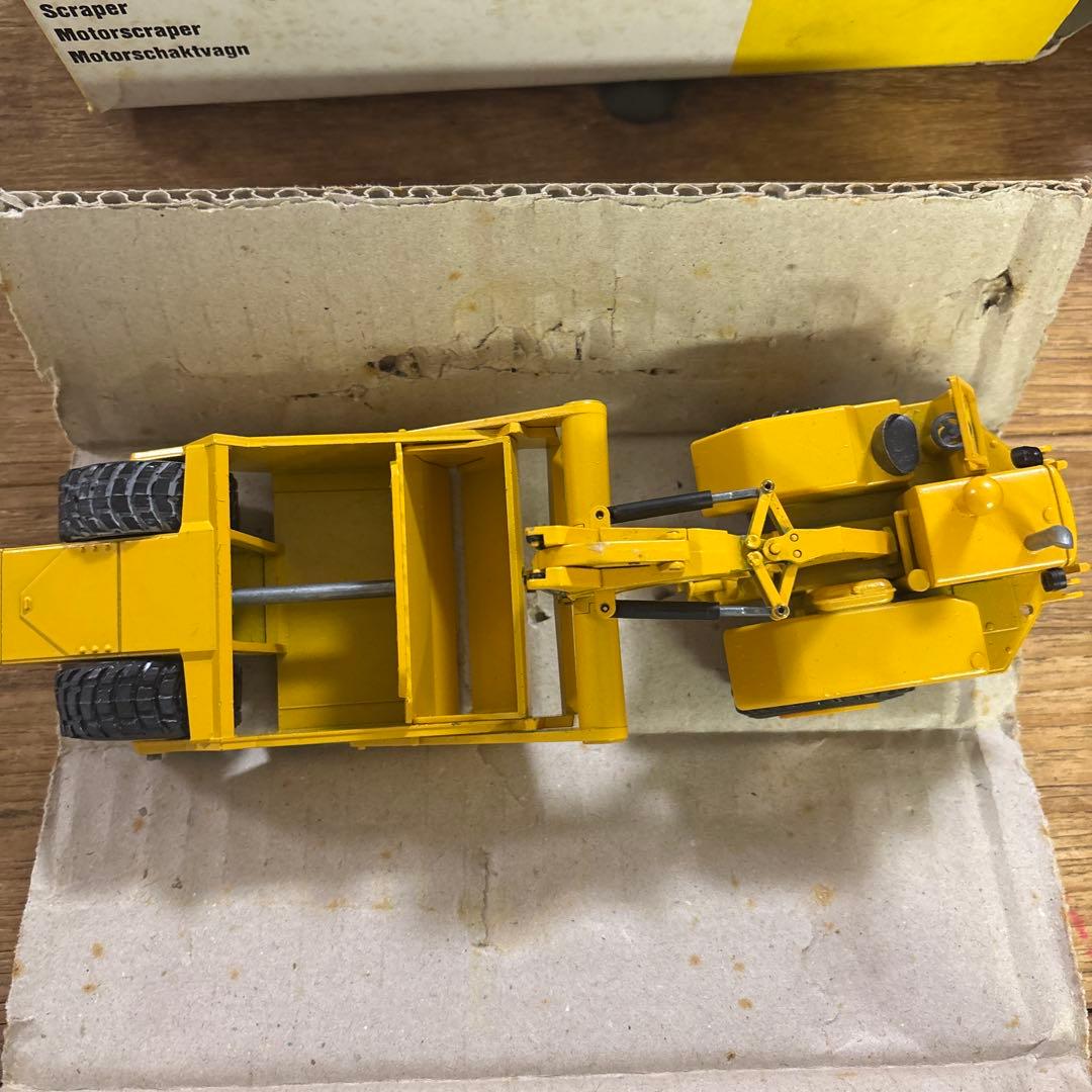 ミニカー CAT 621Caterpillar Hinterkipper Athey